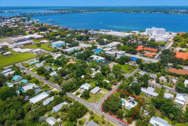 705 SE Stypmann Boulevard, Stuart, FL 34994