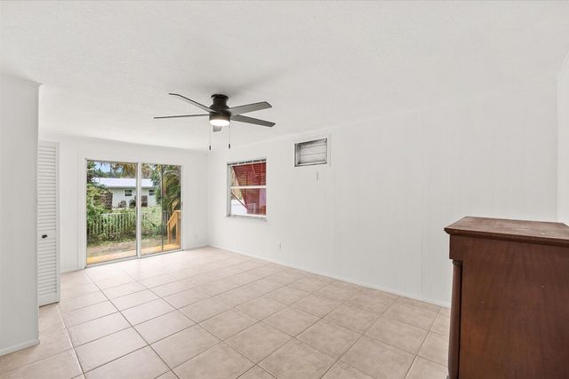 705 SE Stypmann Boulevard, Stuart, FL 34994