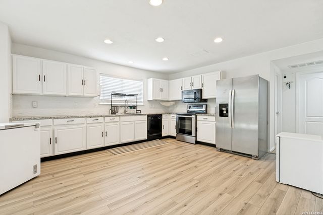 3804 Ancient Song, San Antonio, TX 78245