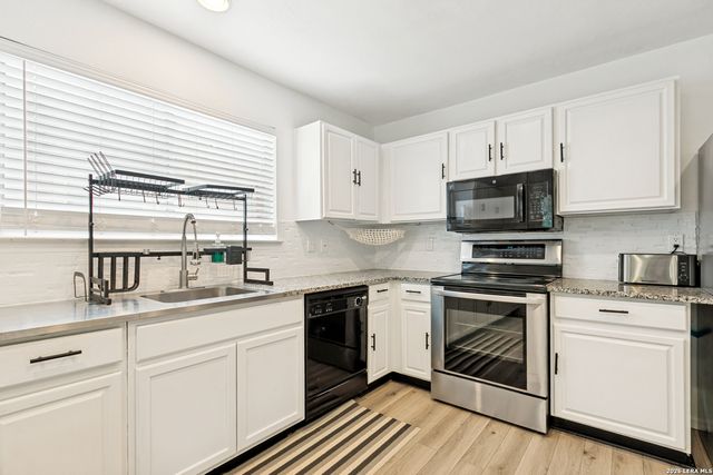 3804 Ancient Song, San Antonio, TX 78245