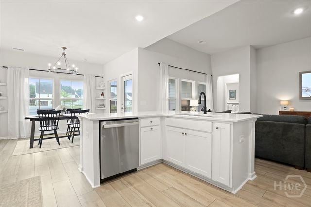 137 Binscombe Lane, Pooler, GA 31322