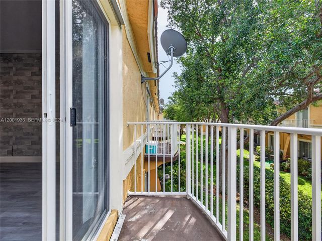 3004 SW 129th Way 150, Miramar, FL 33027