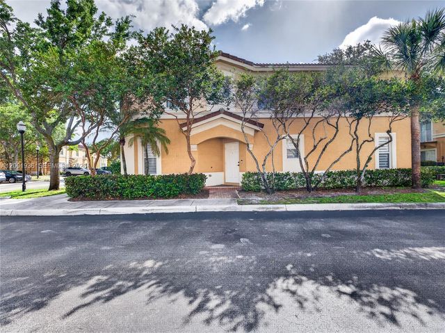 3004 SW 129th Way 150, Miramar, FL 33027