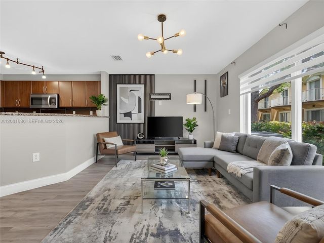 3004 SW 129th Way 150, Miramar, FL 33027