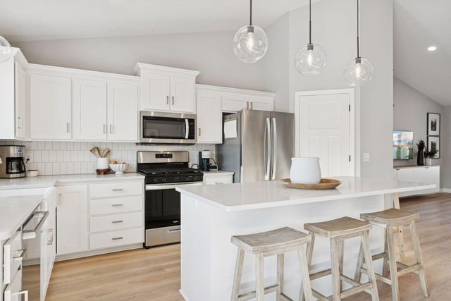 2836 129th Lane NE, Blaine, MN 55449