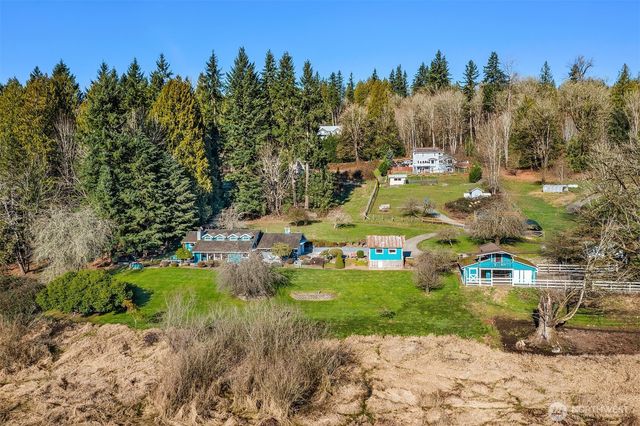 17035 300th Avenue NE, Duvall, WA 98019