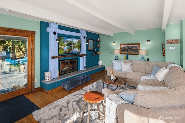 17035 300th Avenue NE, Duvall, WA 98019