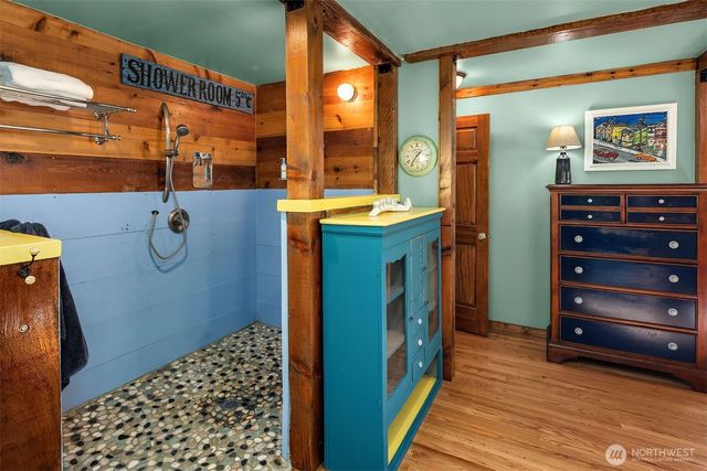 17035 300th Avenue NE, Duvall, WA 98019