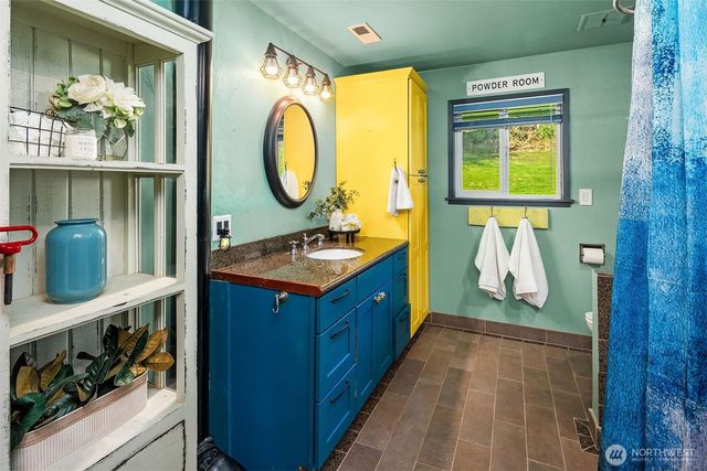 17035 300th Avenue NE, Duvall, WA 98019