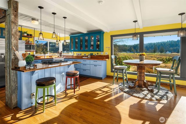 17035 300th Avenue NE, Duvall, WA 98019