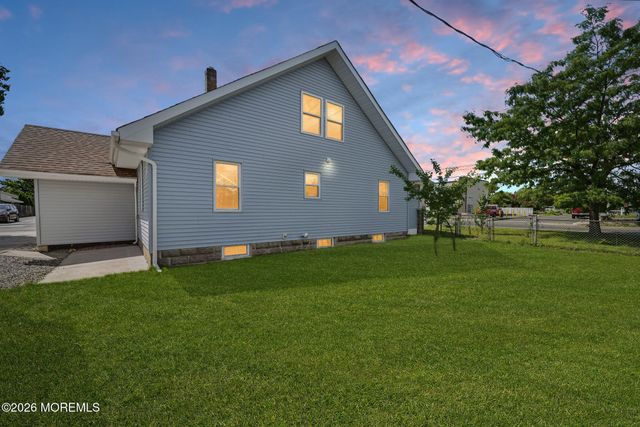 153 Atlantic City Boulevard, Beachwood, NJ 08722