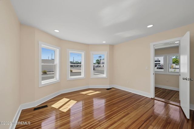 153 Atlantic City Boulevard, Beachwood, NJ 08722