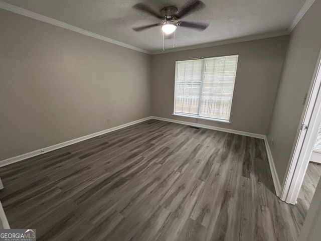 1002 Kathleen Court, Roswell, GA 30075