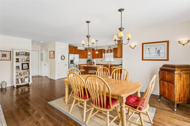 84 Barnes Street, Long Beach, NY 11561