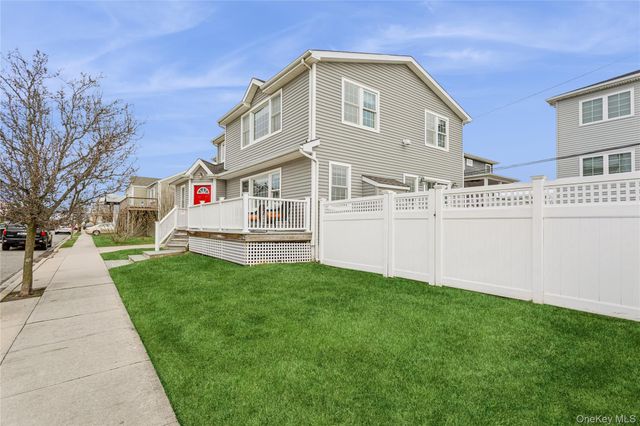 84 Barnes Street, Long Beach, NY 11561