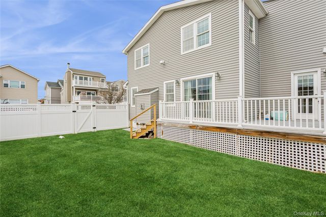 84 Barnes Street, Long Beach, NY 11561