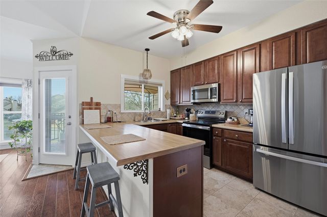 127 Summer Place Circle, Pottsboro, TX 75076