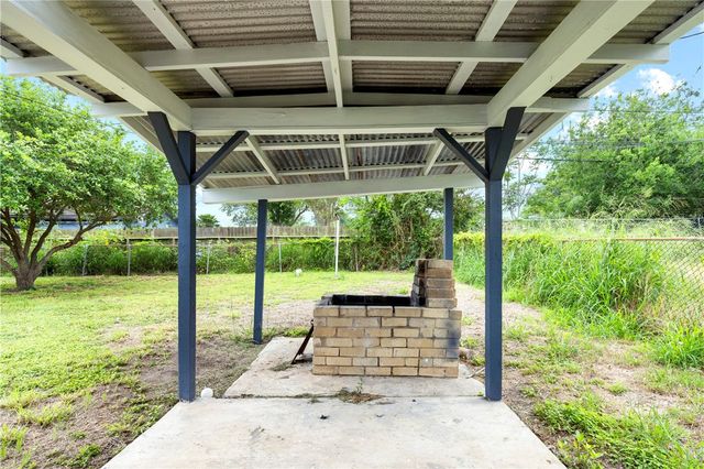 5909 Riley Dr, Corpus Christi, TX 78412