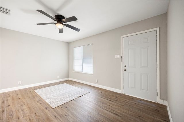 5909 Riley Dr, Corpus Christi, TX 78412