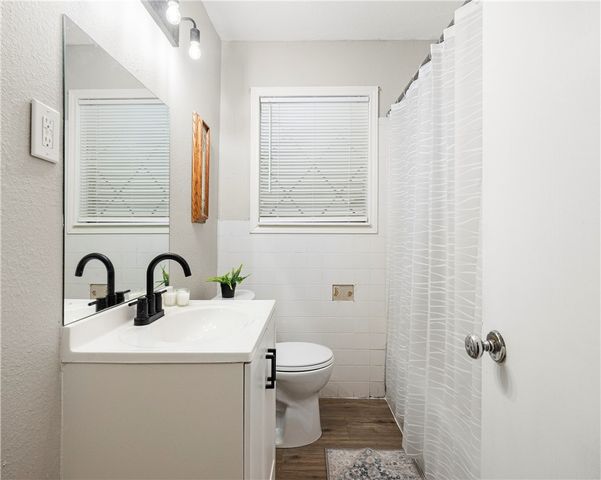 5909 Riley Dr, Corpus Christi, TX 78412