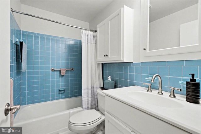 704 BELVEDERE ST, Carlisle, PA 17013