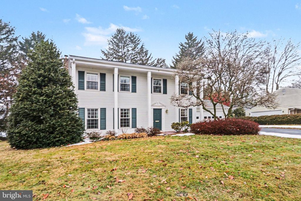 704 BELVEDERE ST, Carlisle, PA 17013