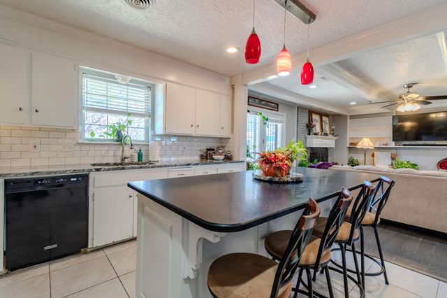 3905 KINGSTON Road, Amarillo, TX 79109