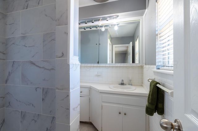 3905 KINGSTON Road, Amarillo, TX 79109