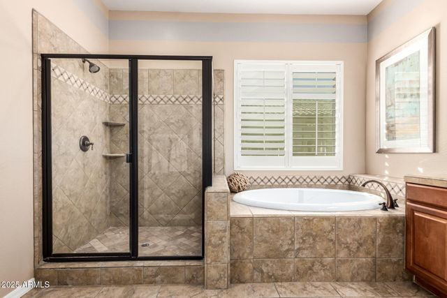 341 W HACKBERRY Drive, Chandler, AZ 85248