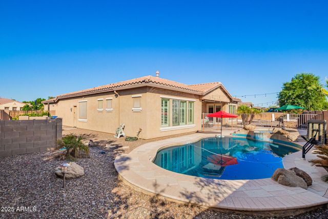 341 W HACKBERRY Drive, Chandler, AZ 85248