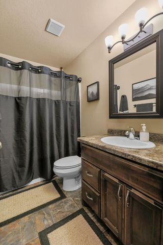6089 55th Avenue S, Fargo, ND 58104