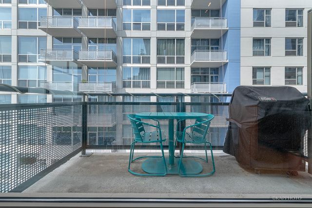 125 E 13TH Street 1113, Chicago, IL 60605