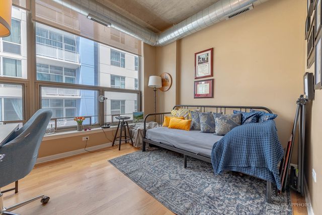 125 E 13TH Street 1113, Chicago, IL 60605