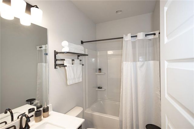 3291 Westgate Park Drive, Loganville, GA 30052