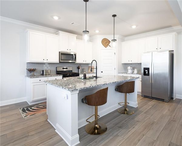 3291 Westgate Park Drive, Loganville, GA 30052