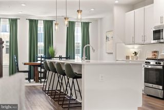 24125 NEWTONMORE TER #K, Sterling, VA 20166