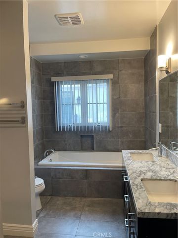 683 N 1st Avenue D, Arcadia, CA 91006