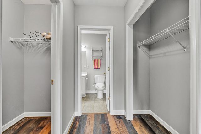 200 Bay Shore Dr Unit 115, Moneta, VA 24121