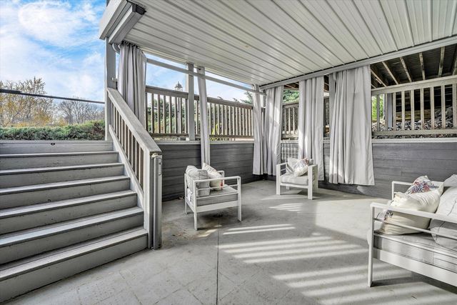 200 Bay Shore Dr Unit 115, Moneta, VA 24121