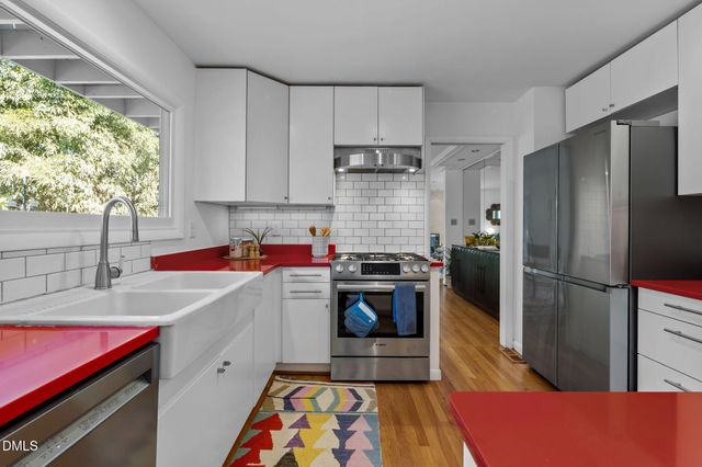 1709 Curtis Road, Chapel Hill, NC 27514