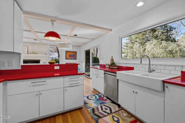 1709 Curtis Road, Chapel Hill, NC 27514