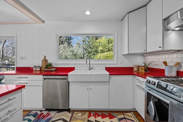 1709 Curtis Road, Chapel Hill, NC 27514