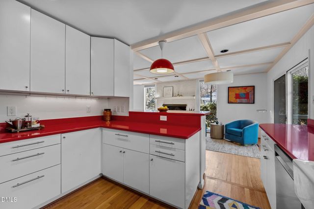 1709 Curtis Road, Chapel Hill, NC 27514