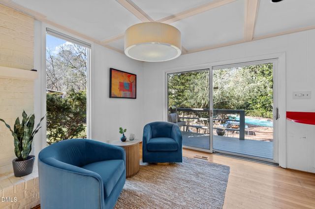 1709 Curtis Road, Chapel Hill, NC 27514