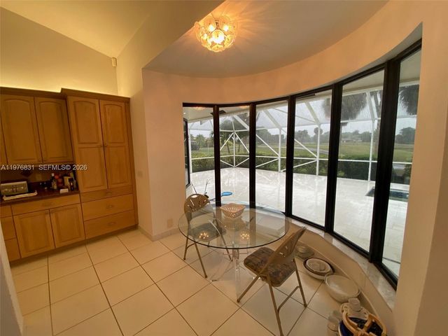 10310 Camelback Ln, Boca Raton, FL 33498