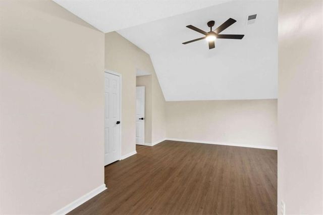 3897 Creek Shoals Ln, Ellenwood, GA 30294