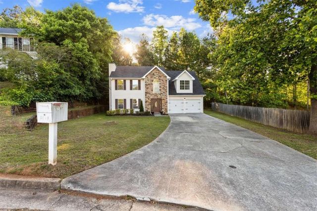 3897 Creek Shoals Ln, Ellenwood, GA 30294