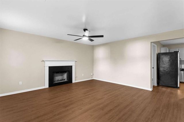 3897 Creek Shoals Ln, Ellenwood, GA 30294