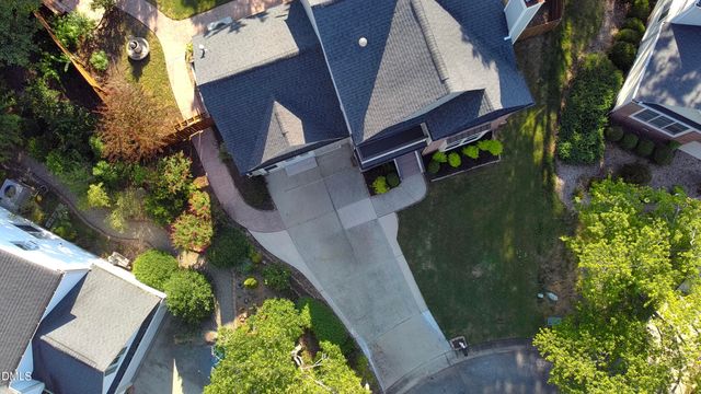 9 Wavecrest Court, Durham, NC 27713