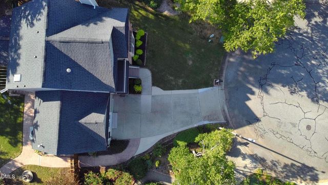 9 Wavecrest Court, Durham, NC 27713